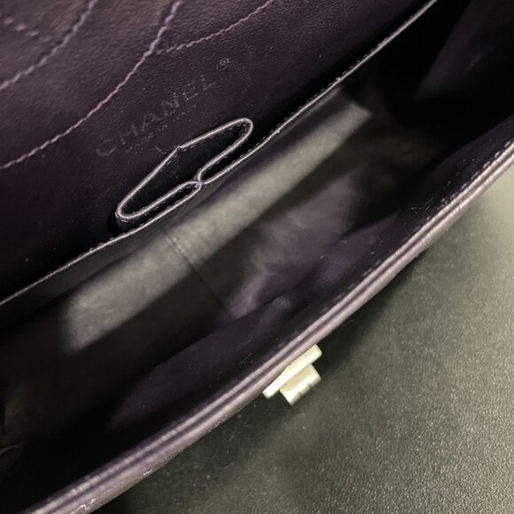 Chanel 2.55 226 Reissue Deep Purple Leather Flap Bag Gunmetal Hardware (121172) - Picture 9 of 14